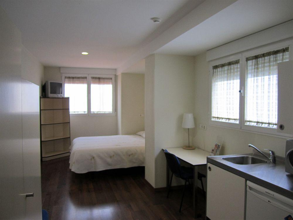 Hostal El Estudio Almansa Exterior photo