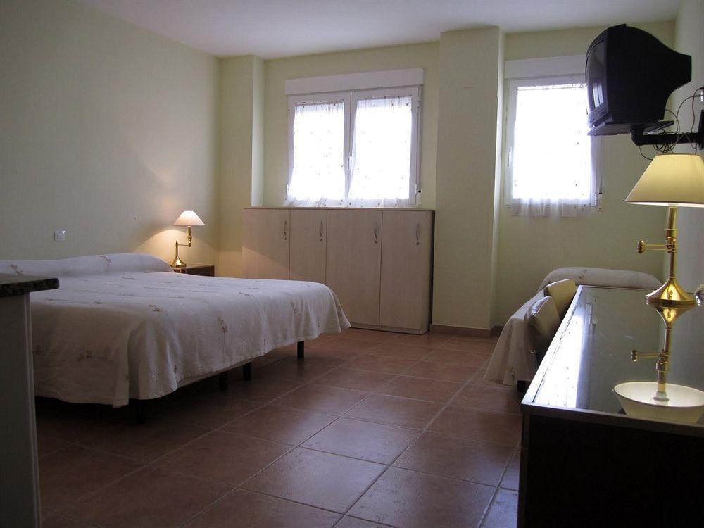 Hostal El Estudio Almansa Exterior photo